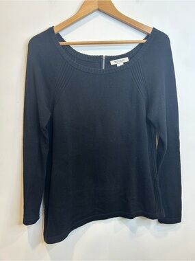 White House Black Market Asymmetrical Hem Knit Sweater Zipper Back Black Cotton